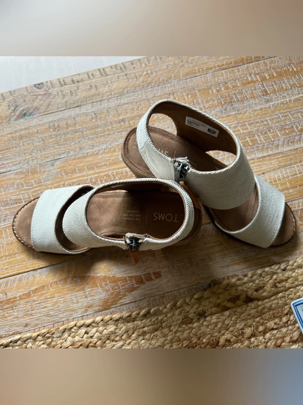 Like New TOMS Women's Majorca Cutout Wedge Sandals - Natural - Size 6.5